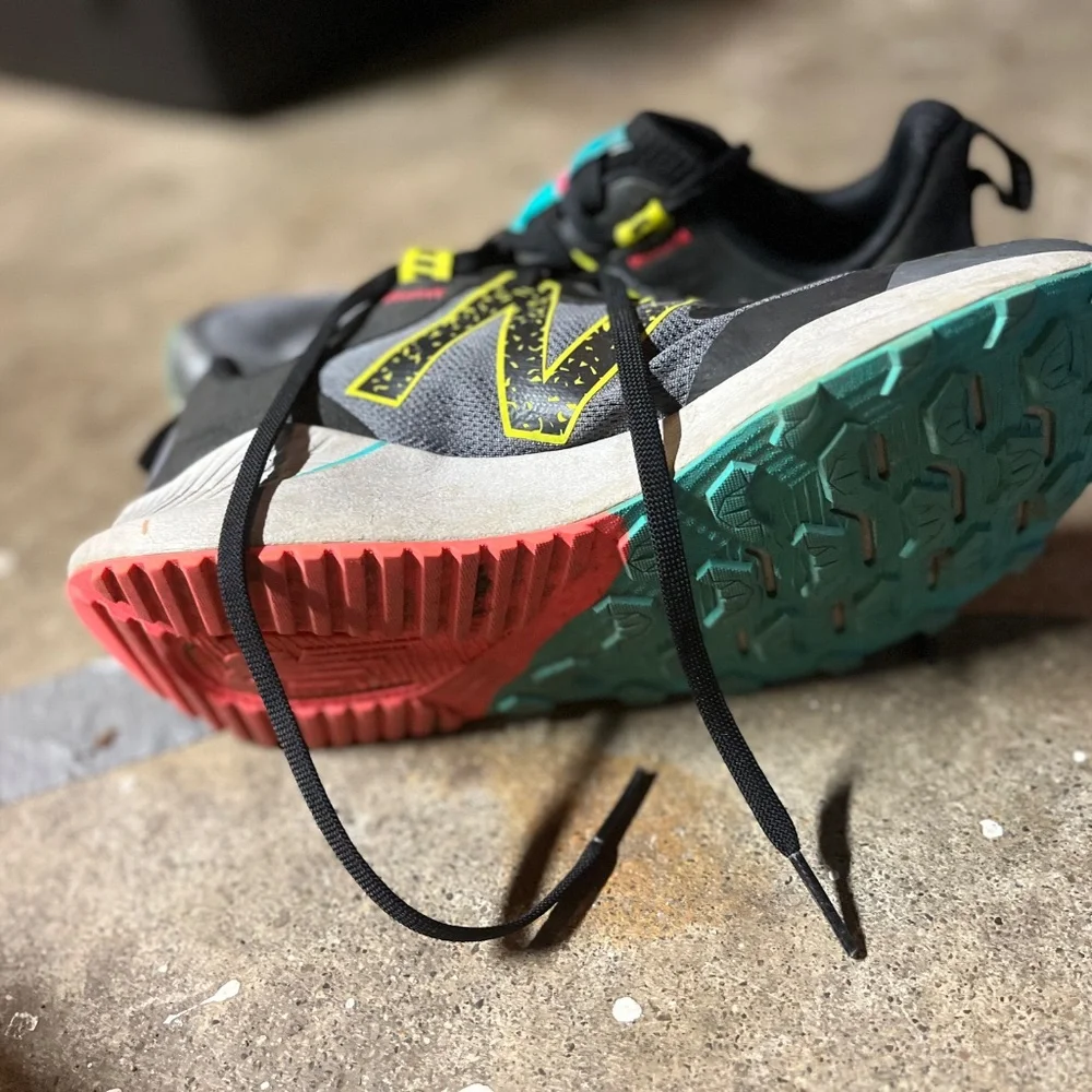 New balance shoes - Picture 6 of 6